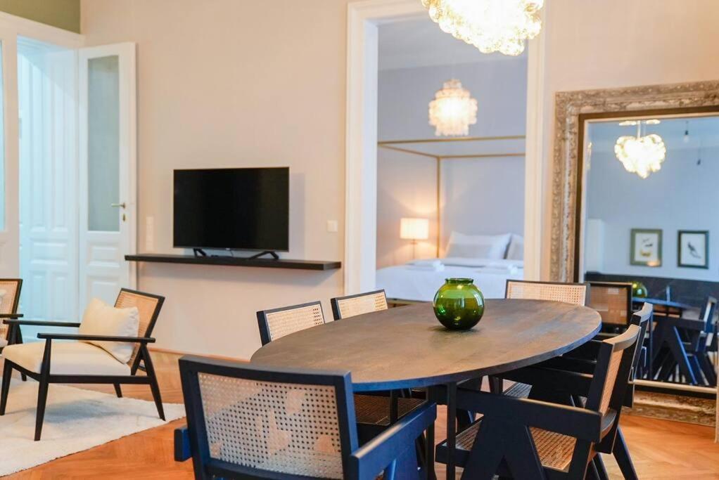 Boutique Suite Near Museum District Viena Exterior foto