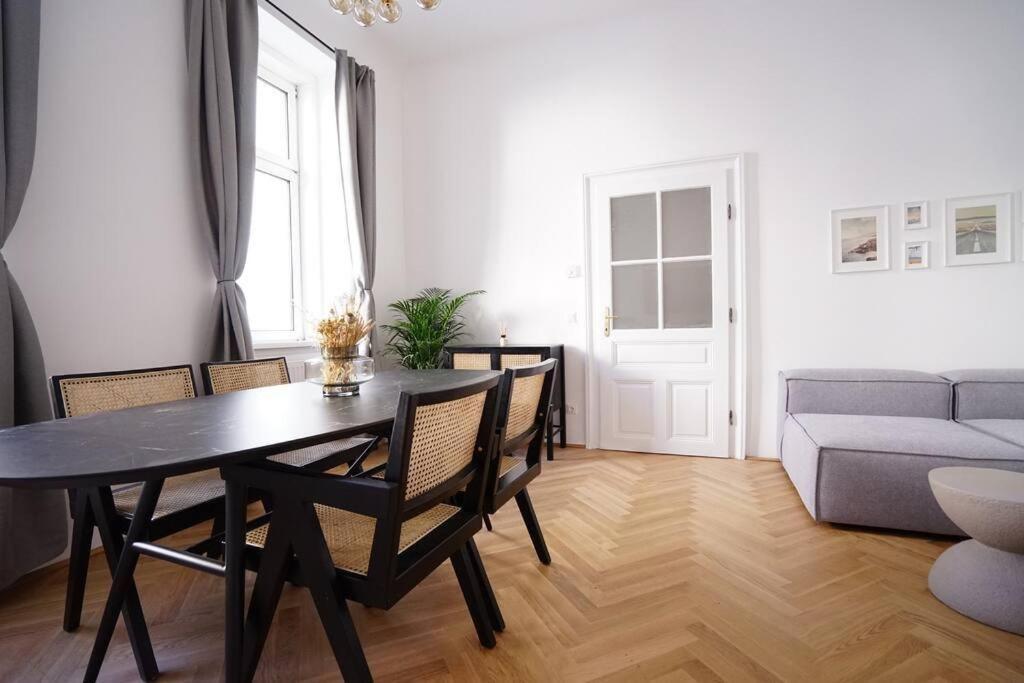 Boutique Suite Near Museum District Viena Exterior foto