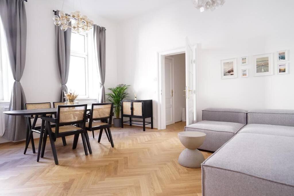 Boutique Suite Near Museum District Viena Exterior foto